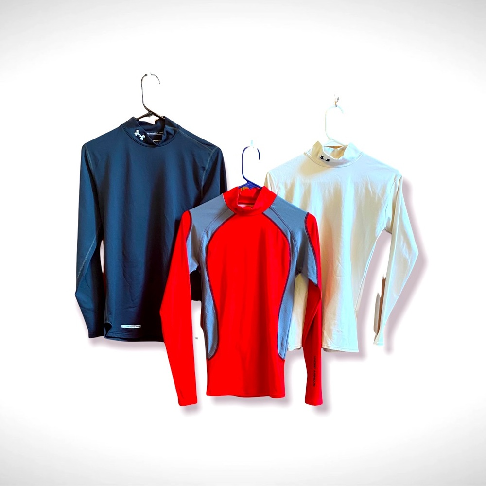 🎈3 for$25🎈BUNDLE❤️❣️BUNDLE❤️❣️Under Armour Size Boys (SM) ColdGear tops